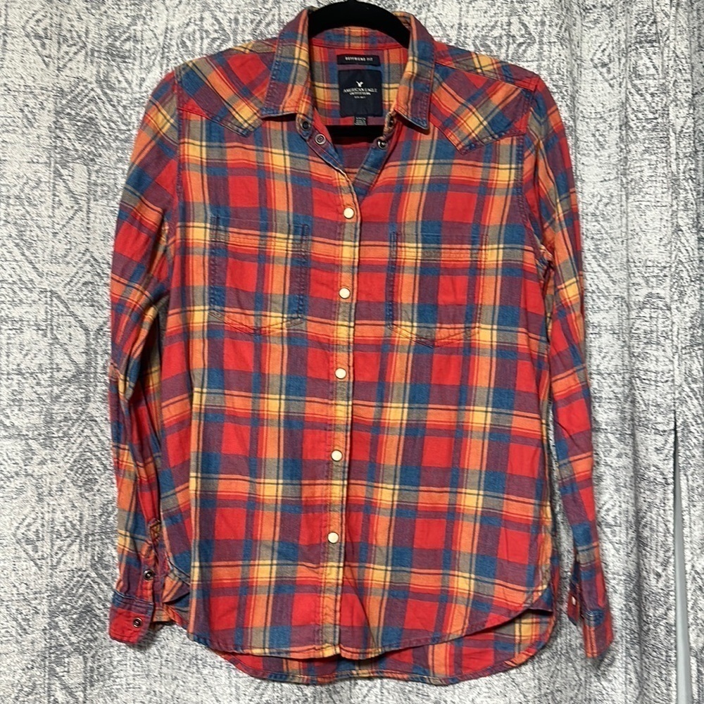 American Eagle Button Down Top